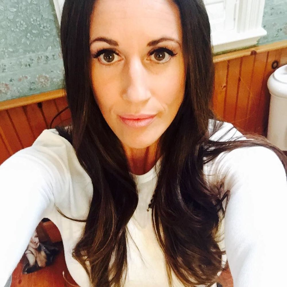 Meet your Posher, April